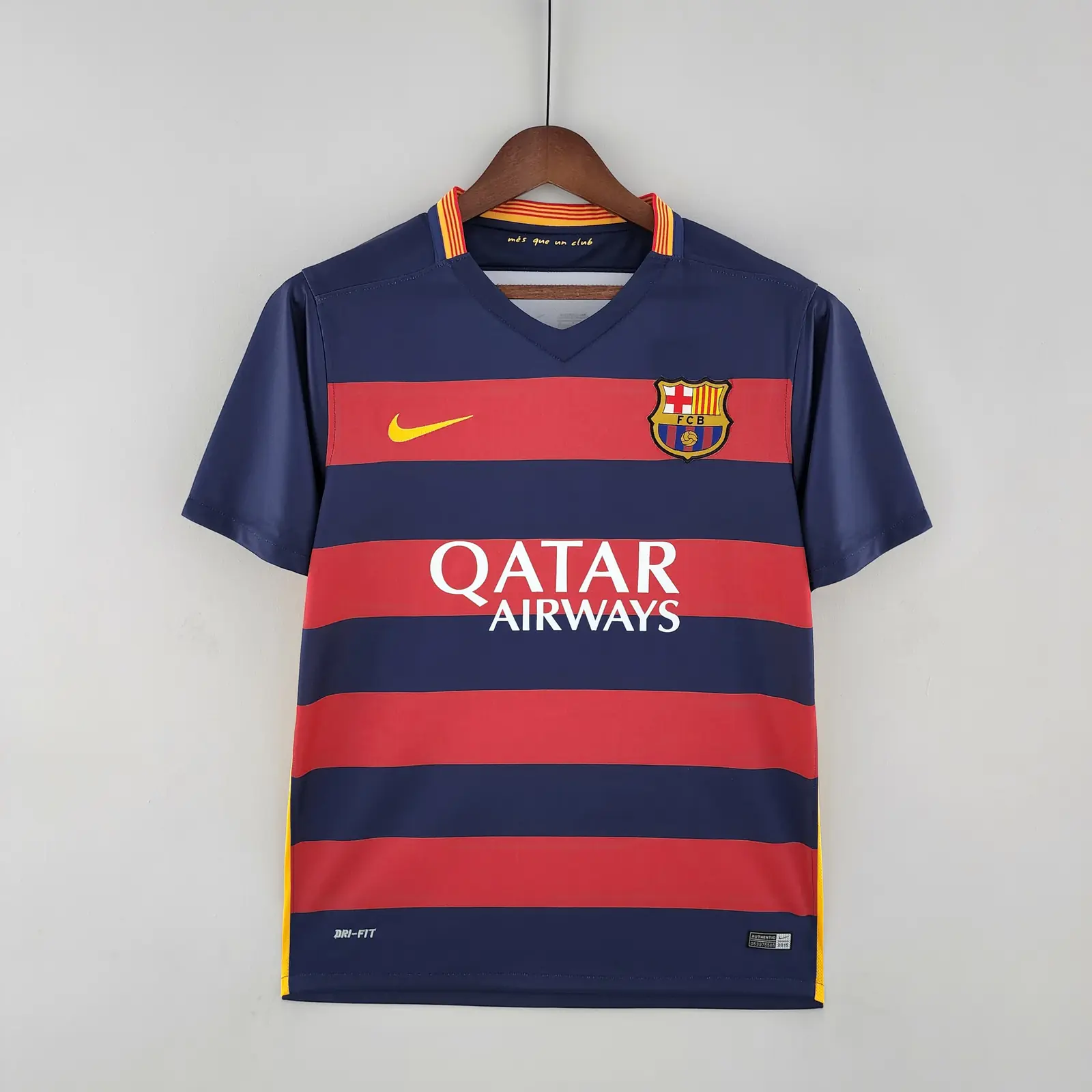 Retro 2015/16 Barcelona Home Shirt — Retro